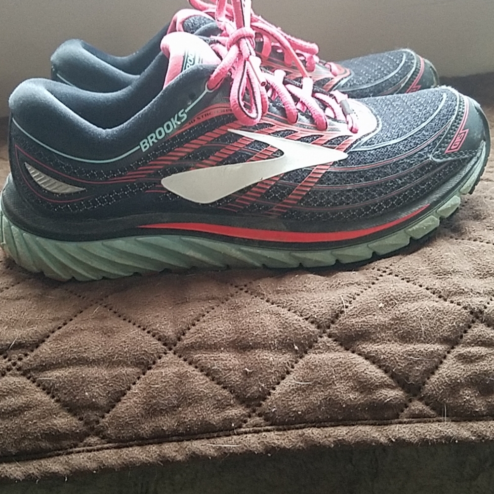 COPY - Brooks Glycerin 15